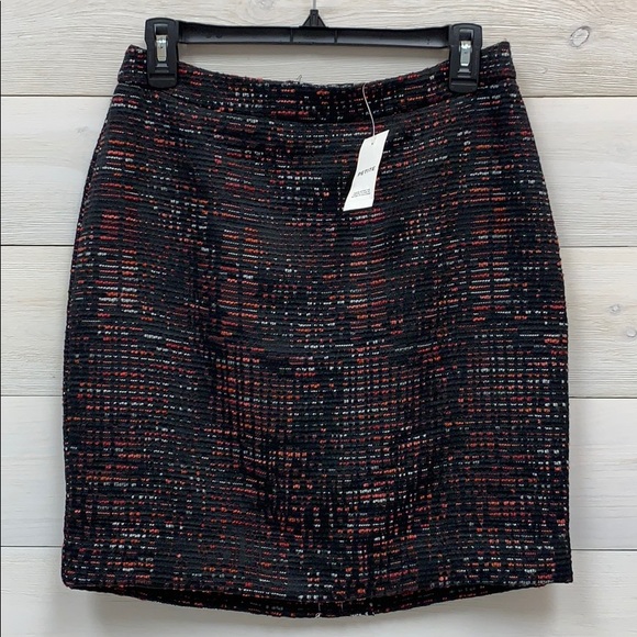 LOFT Dresses & Skirts - Loft Outlet Petite Skirt Size 6 NWT